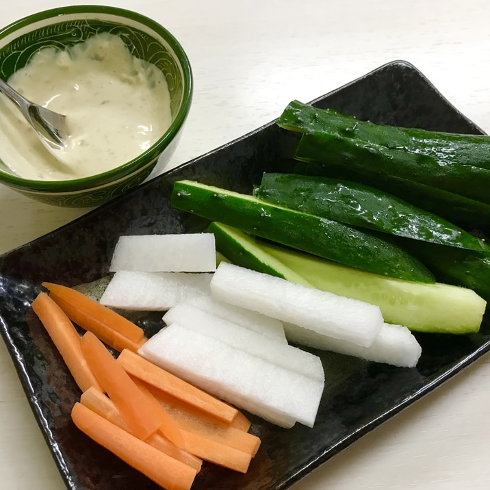 ヘルシーなおつまみ♪3色野菜スティック